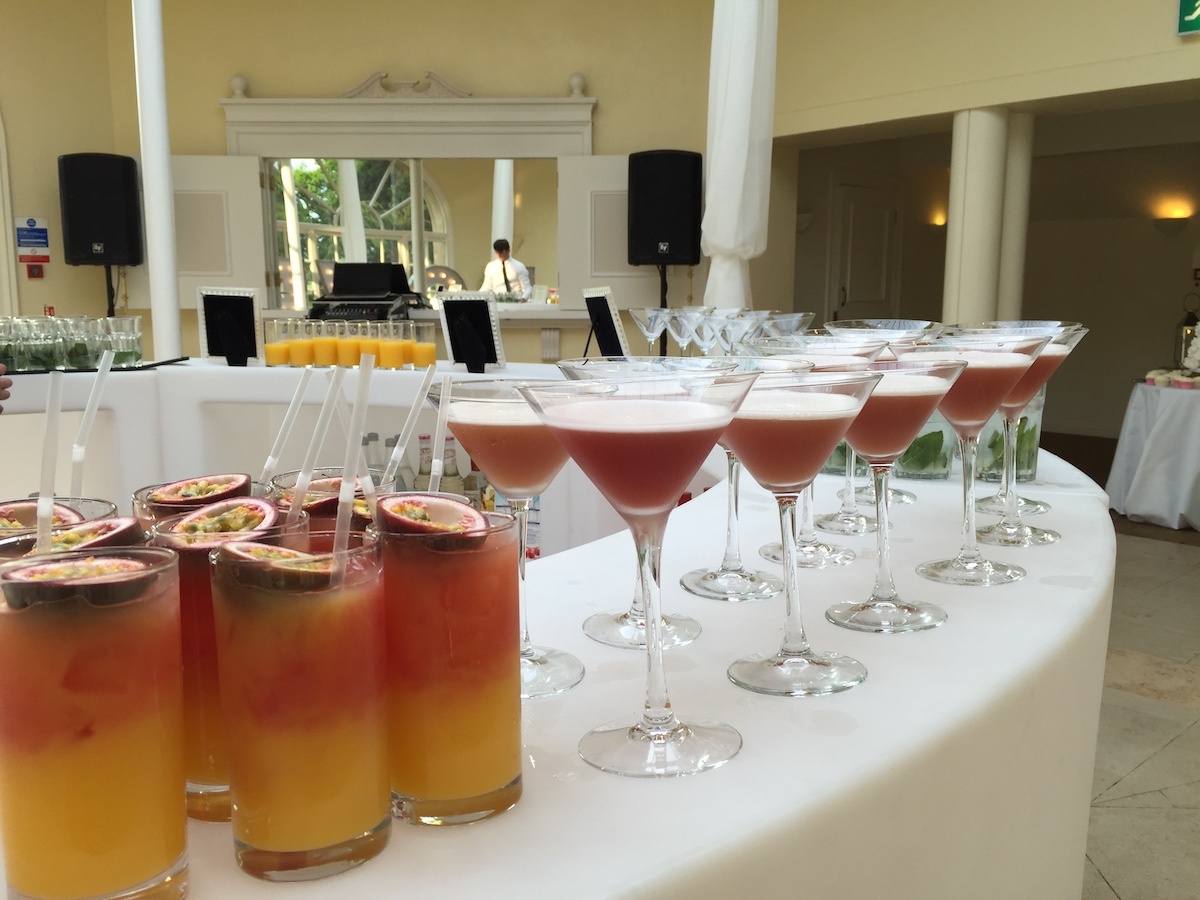 Wedding Cocktail Bar Mix and Twist